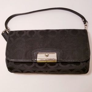 EUC Coach signature black clutch